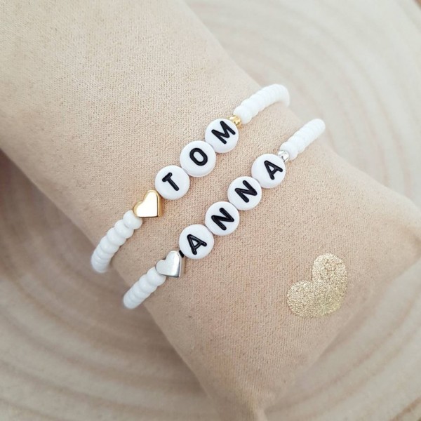 ARMBAND NAME MIT HERZ